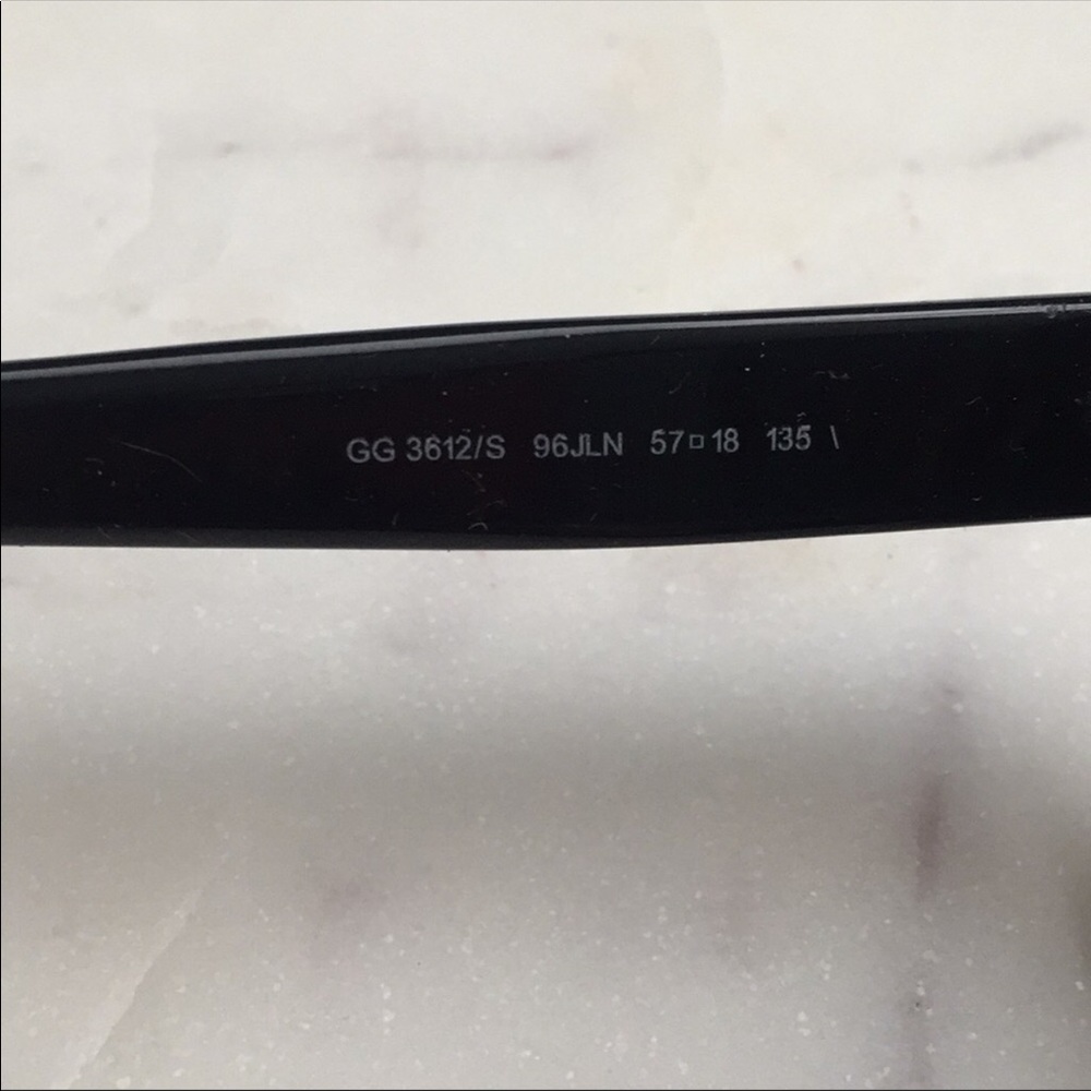 Additonal pics Gucci sunglasses - Picture 7 of 8